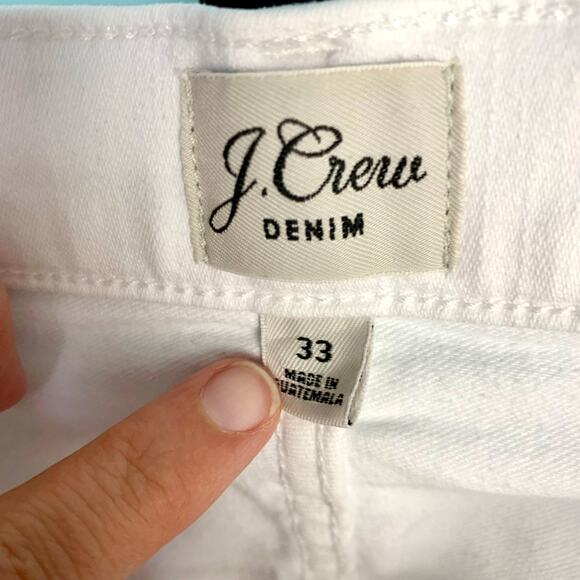J. Crew 9" Vintage Straight Jean in White Wash Denim Size 33 - Picture 5 of 8